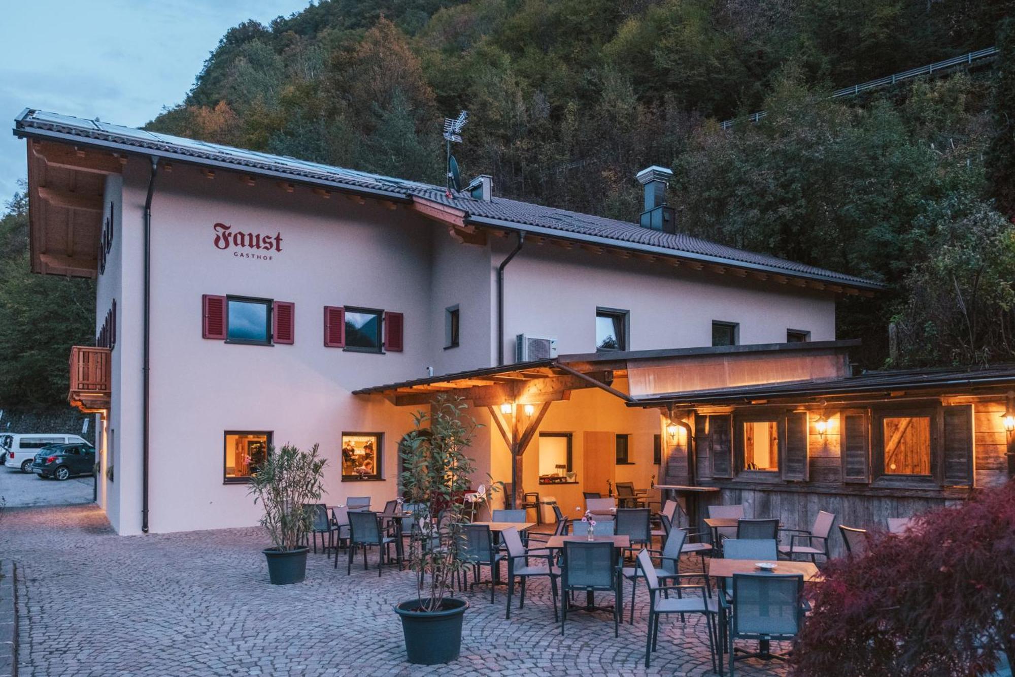 Gasthof Faust Fiè Exteriér fotografie